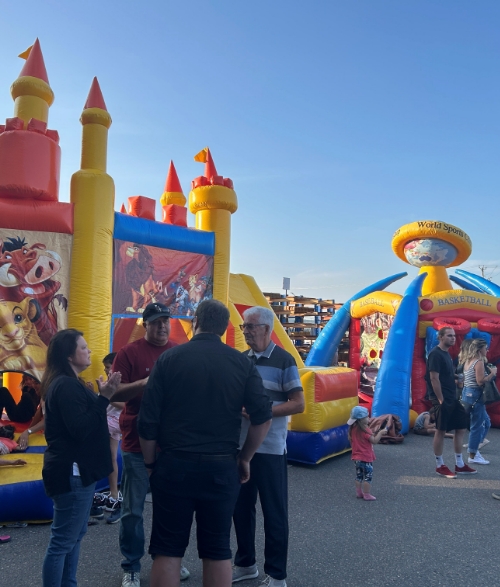 Robitaille_Carriere_Carrousel3 Équipe Équipement Robitaille journée familiale